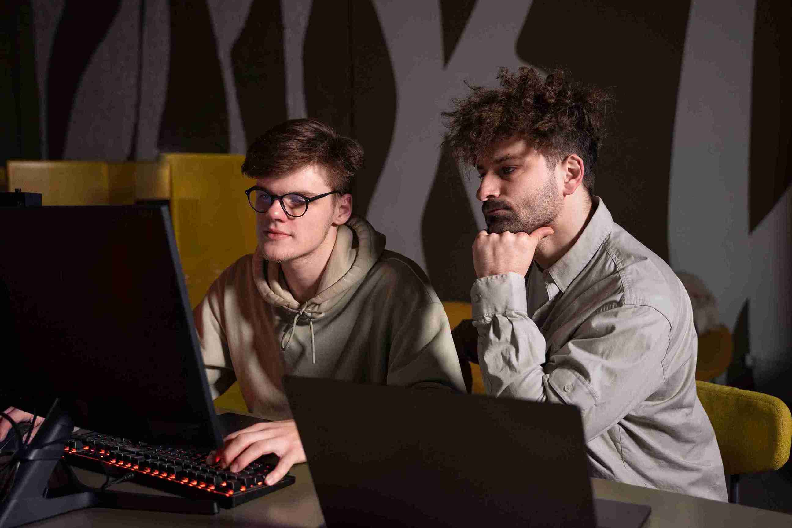 Front-End vs Back-End Development: What Is the Difference?